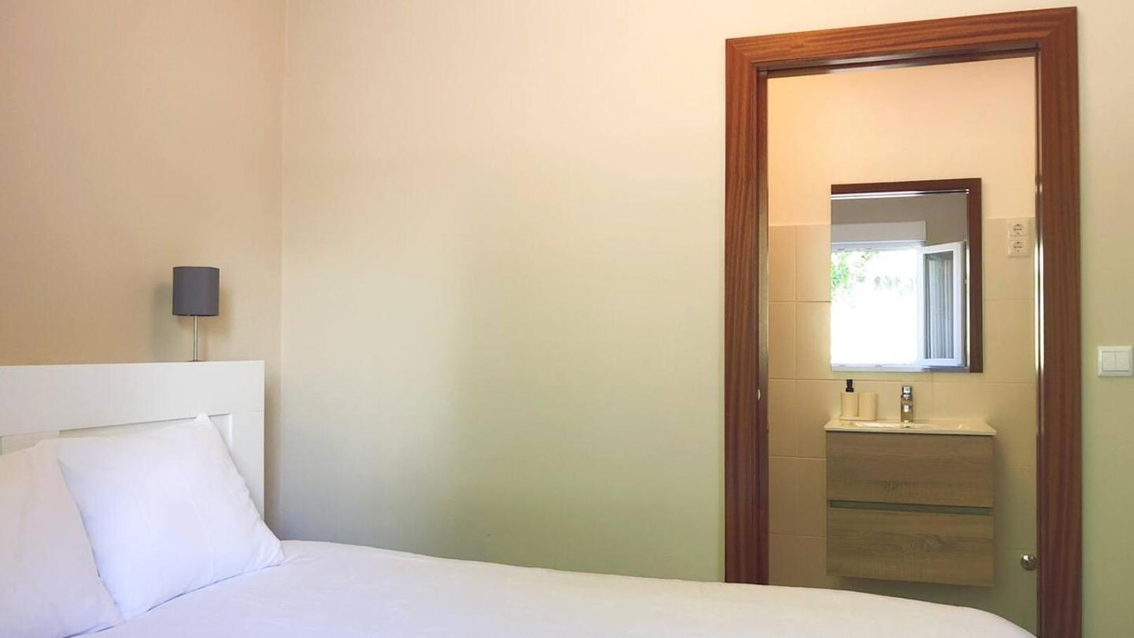 Private V3 Equipped Kitchen & Pool Villa Teixoso Luaran gambar