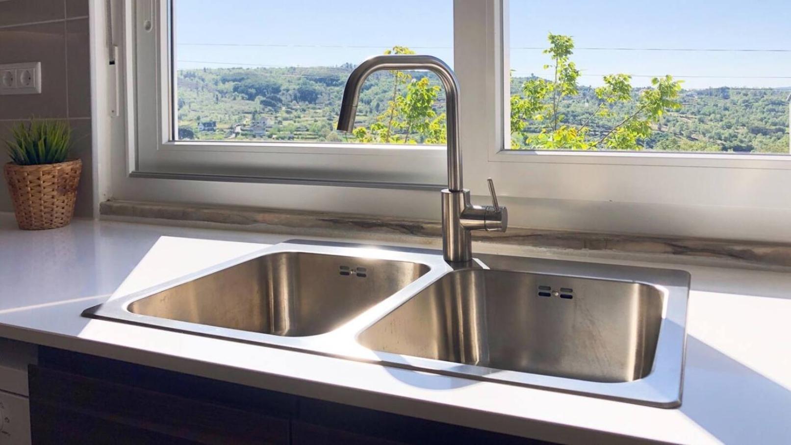 Private V3 Equipped Kitchen & Pool Villa Teixoso Luaran gambar